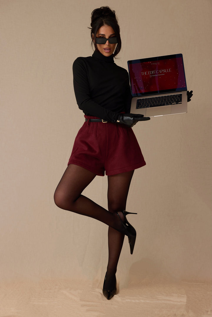 IVY SHORT