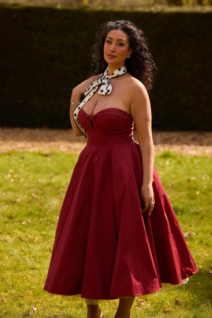 detailed tulle view of burgundy midi dress