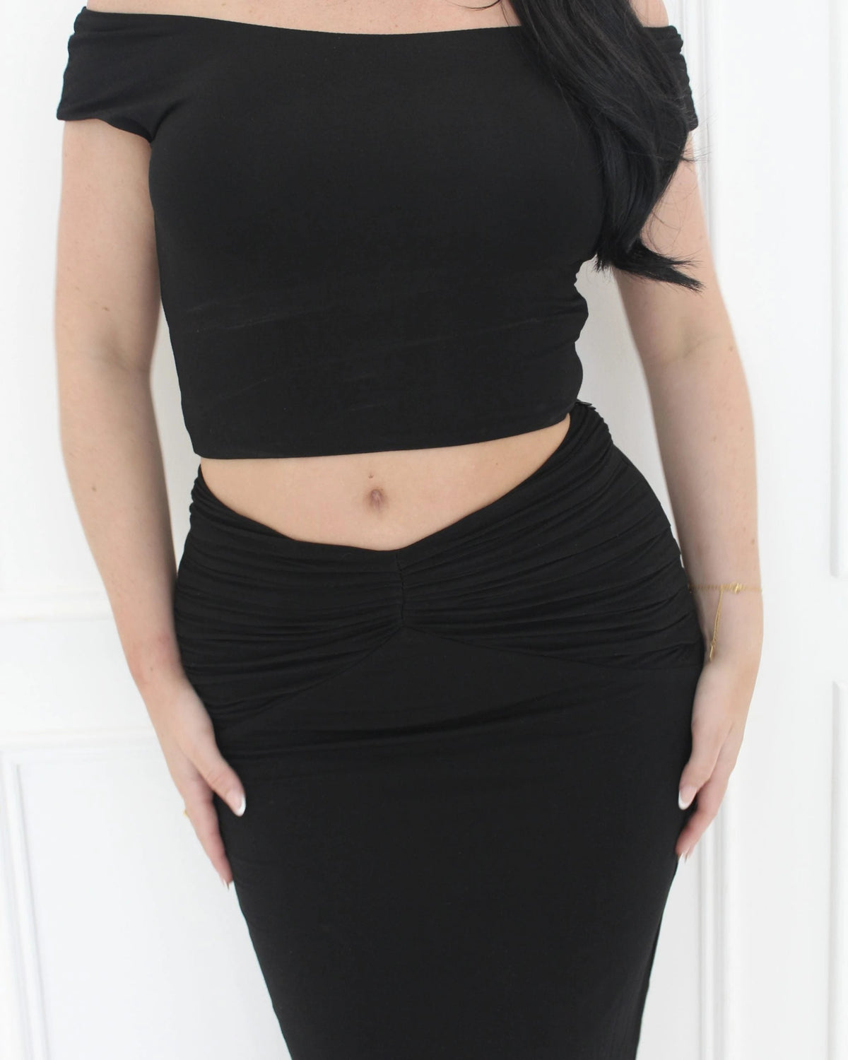Elara Top 16, Black