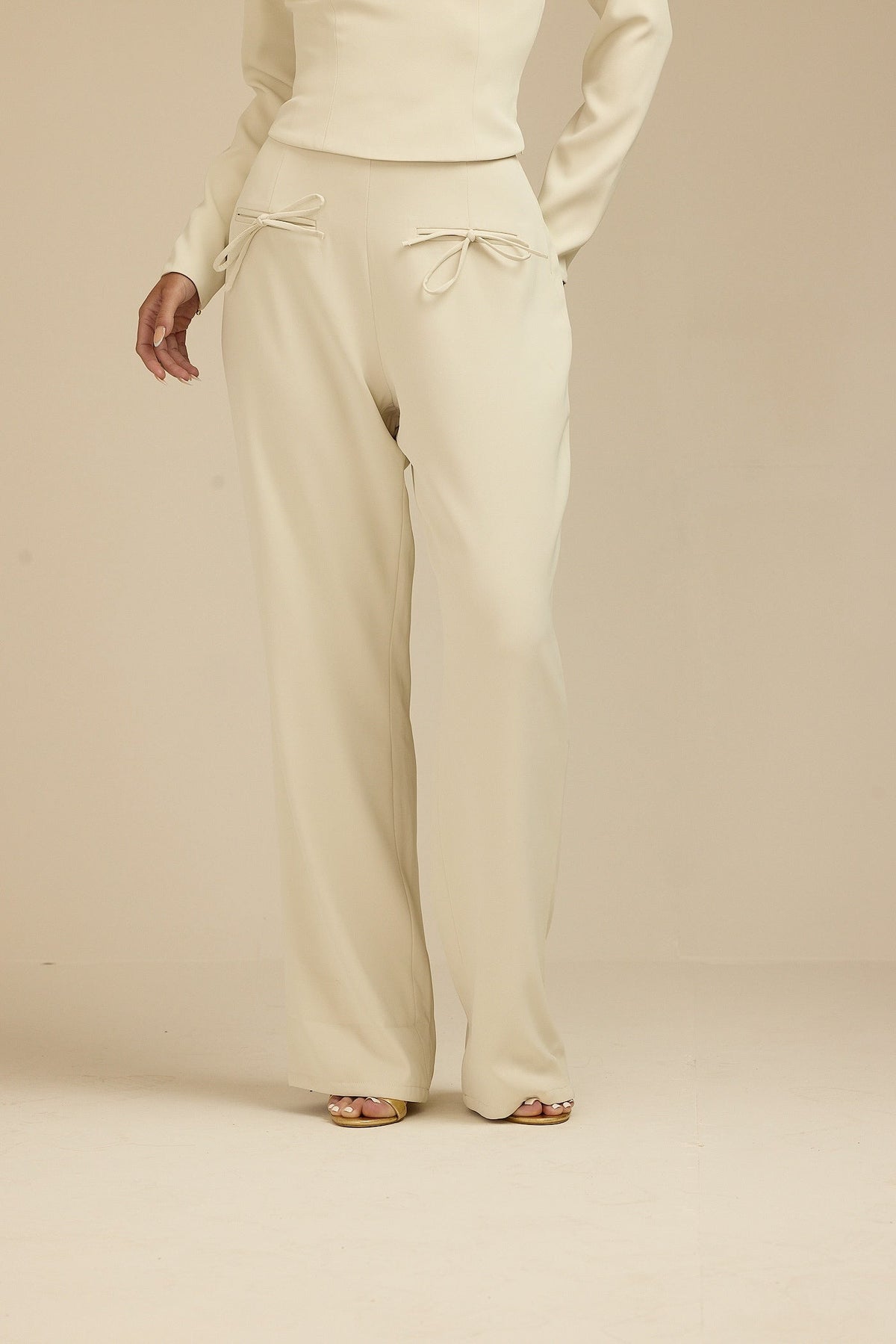 Aurora Pant - Tall Oversized Bow Detail Pant Light Beige Fabslay
