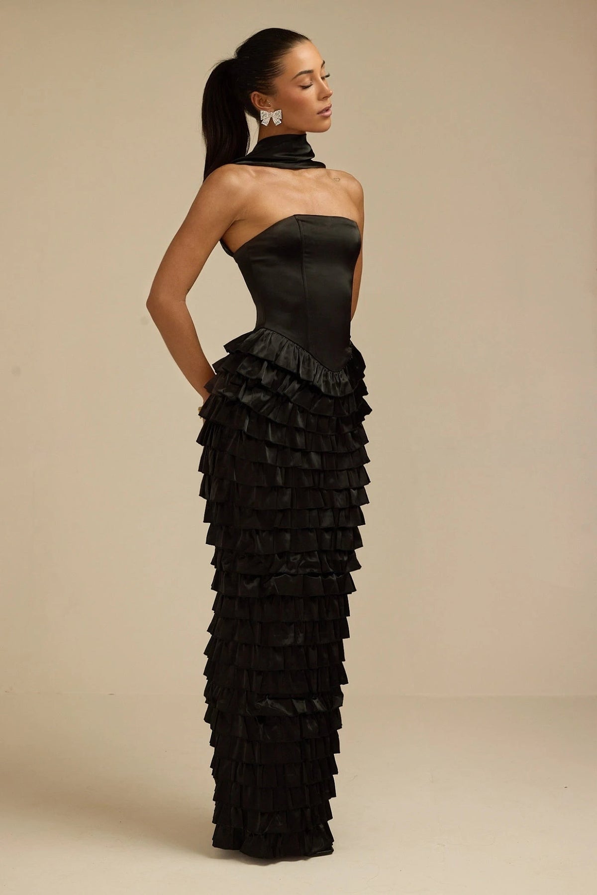 Lorrie- Sleeveless Ruffled Maxi Dress Black Fabslay