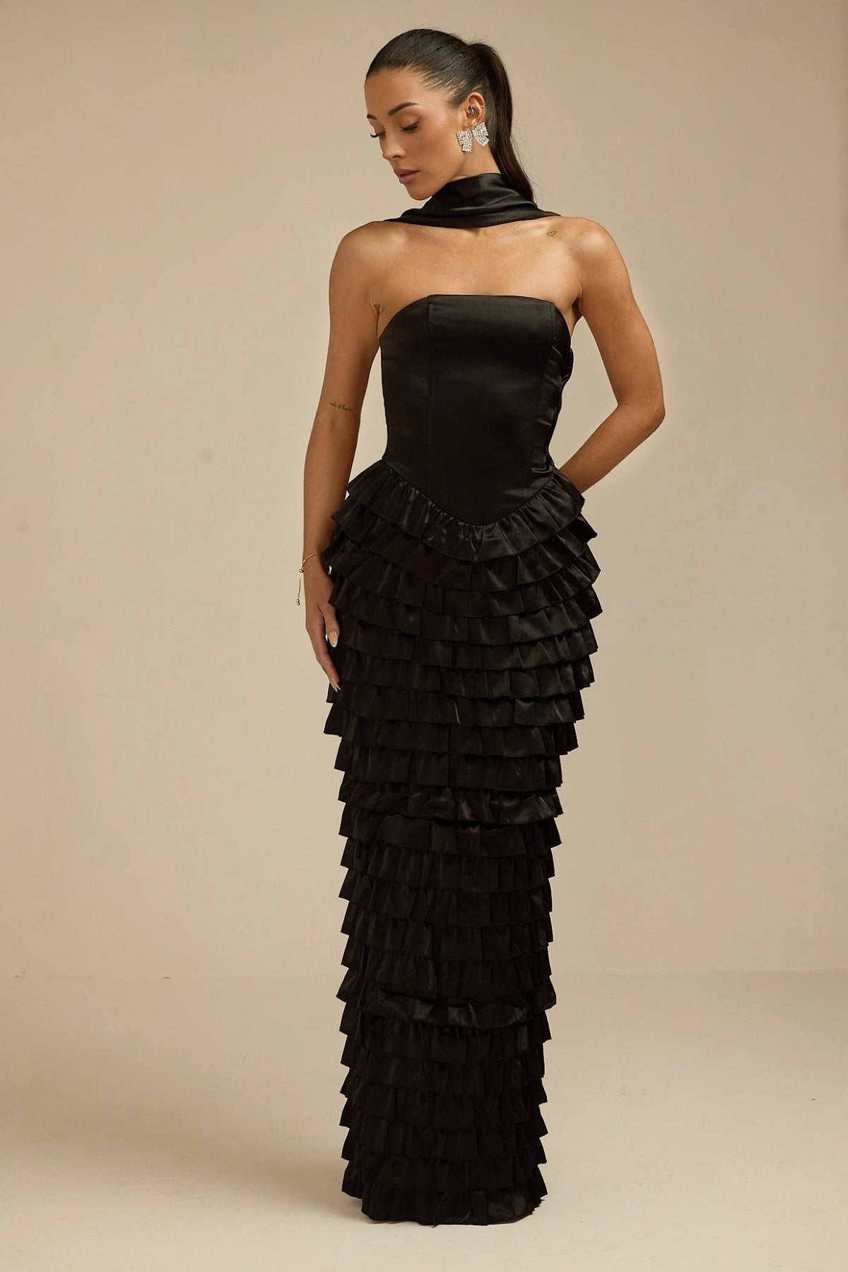 Lorrie- Sleeveless Ruffled Maxi Dress Black Fabslay